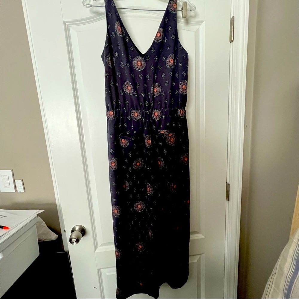 Jumpsuit! Loft - Picture 1 of 5